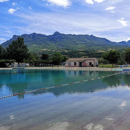Appartement Entre Sisteron Et Gorges De La Meouge " Les Hauts De Toscane " Ribiers Екстер'єр фото
